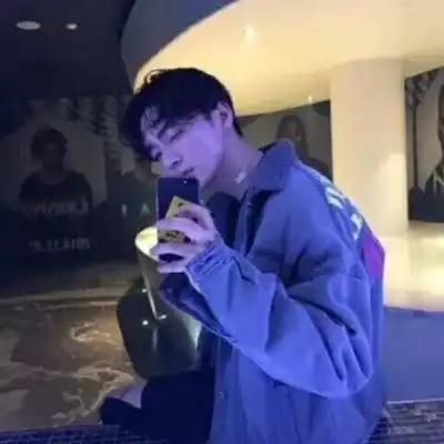 黄莉颖